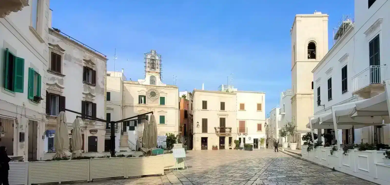 Visitar Polignano a Mare: lugares imprescindibles y nuestros consejos polignano a mare