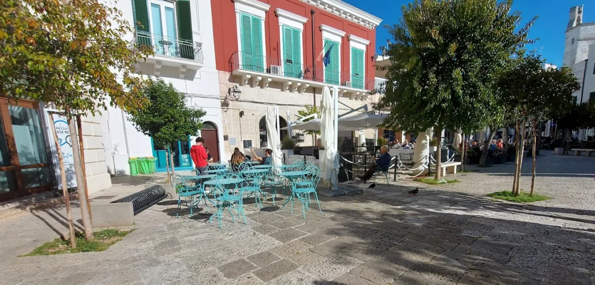 Piazza Giuseppe Garibaldi, Monopoli