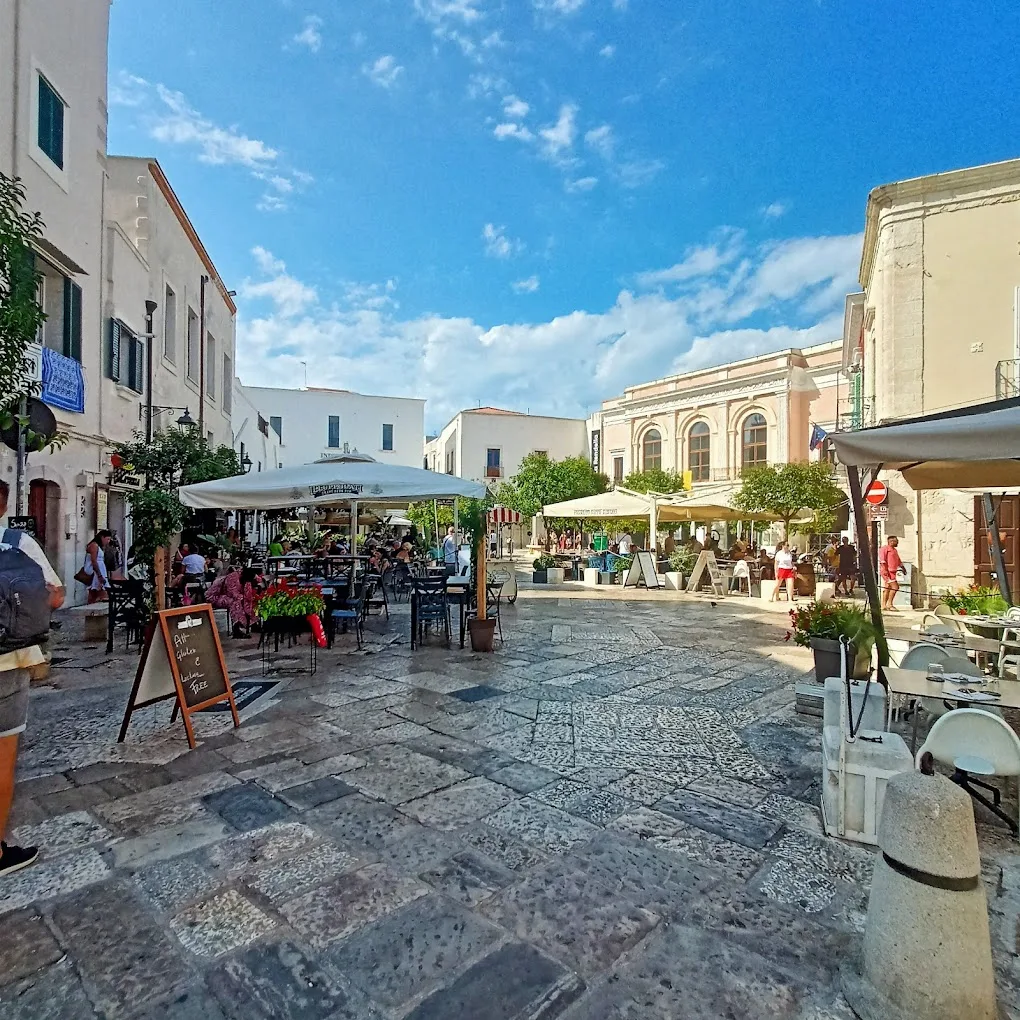 Ristorante Piazza Giuseppe Garibaldi Monopoli