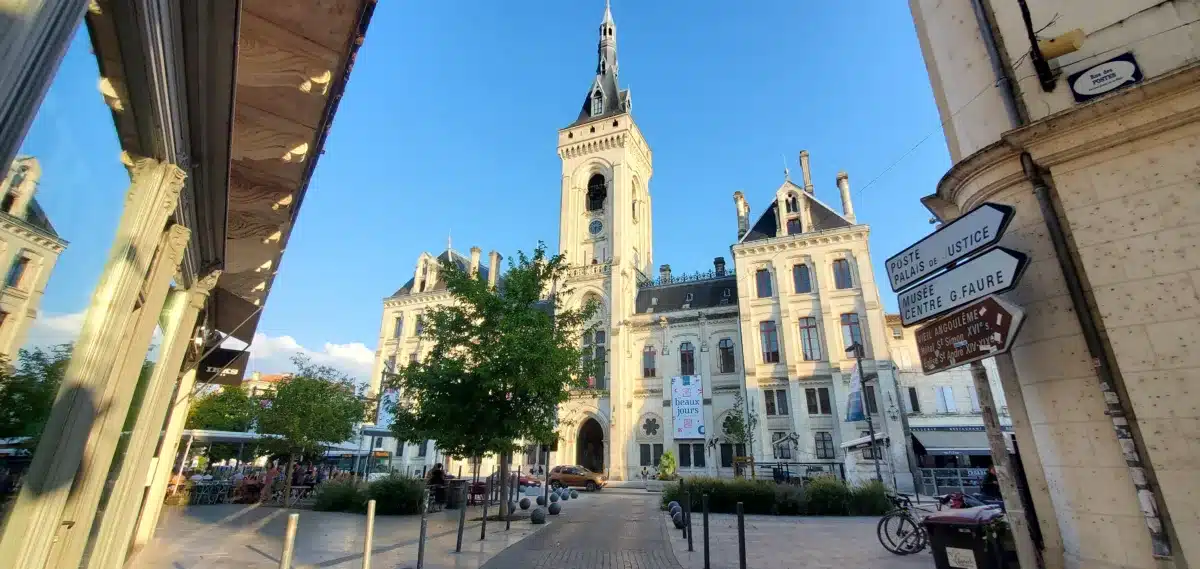 Que faire à Angoulême ? top 10 et itinéraire d'un Angoumoisin Angoulême