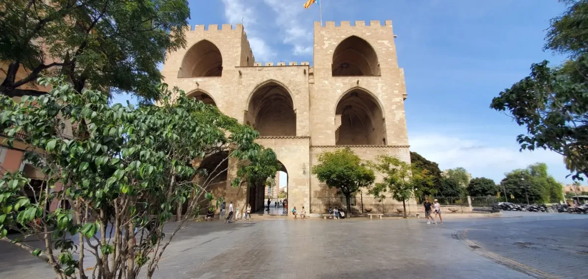 Visit Valencia (Spain) on foot, things to do and what to see in 1 or 2 days? valence