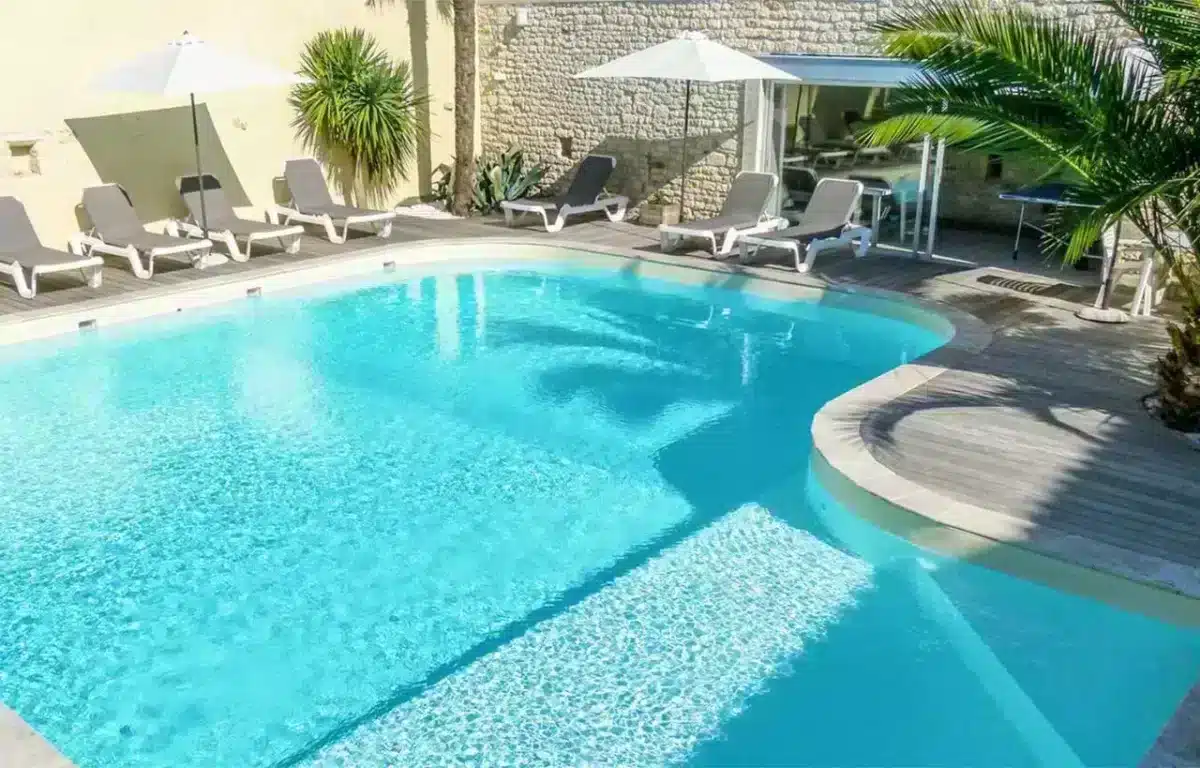hotel le square saint pierre d'Oléron