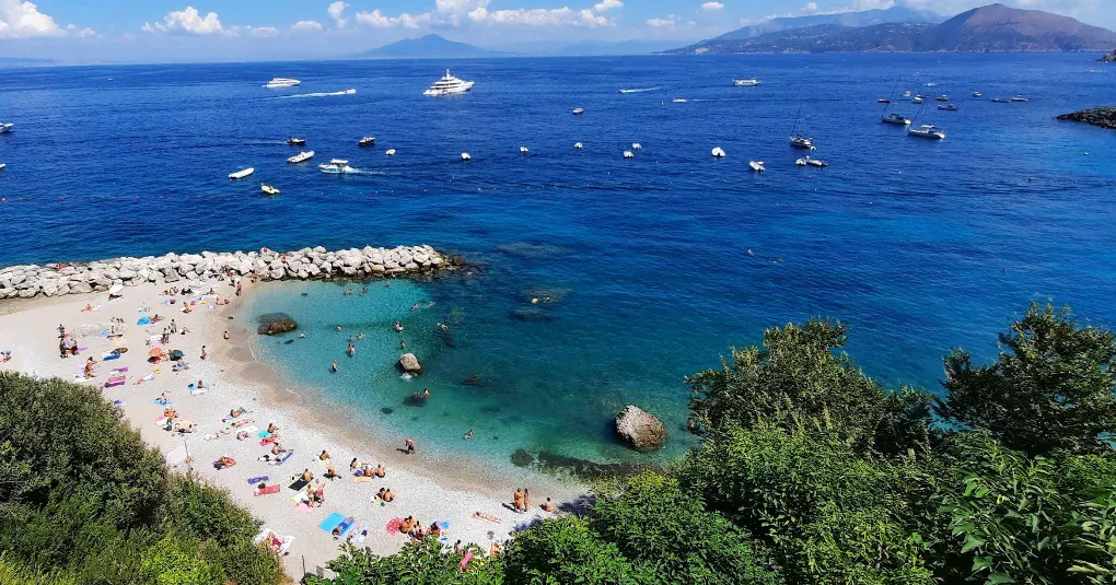 capri beaches,capri beaches,beach in capri