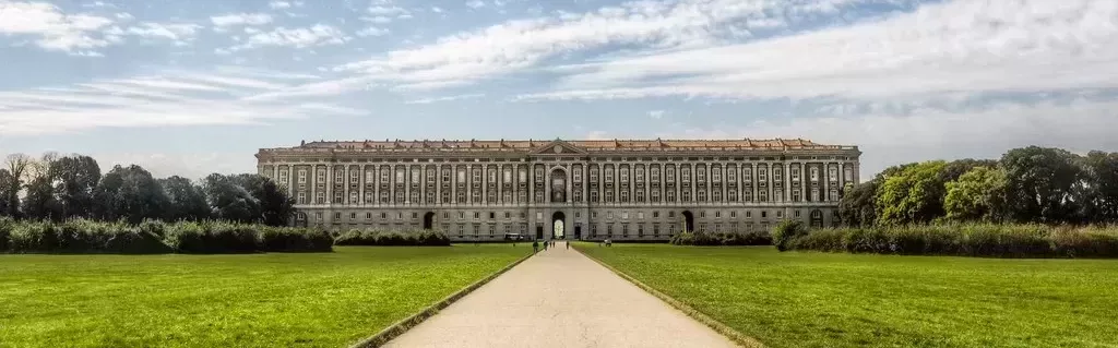 Besuchen Sie Caserta's Königspalast