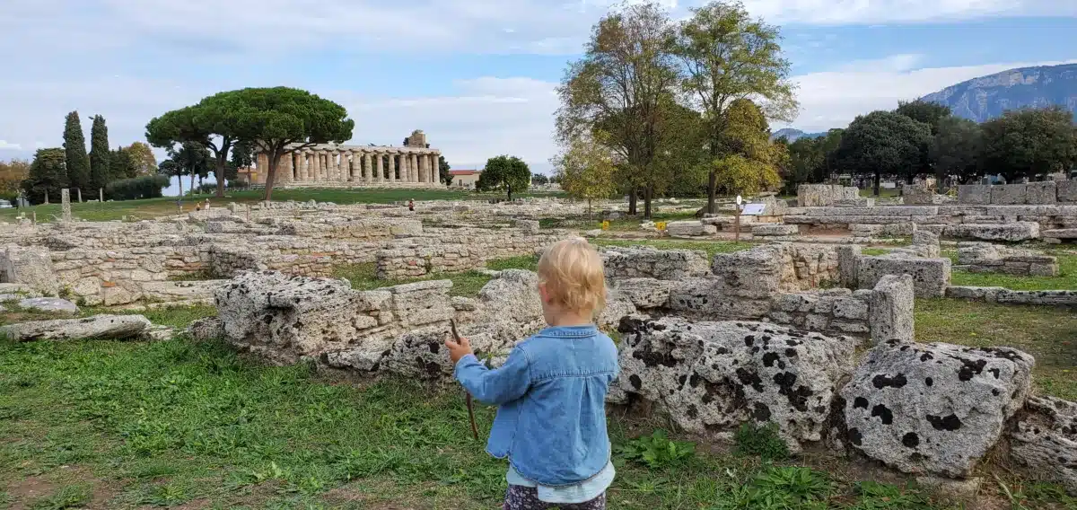 Visiter Paestum en famille site archéologique temples à Naples