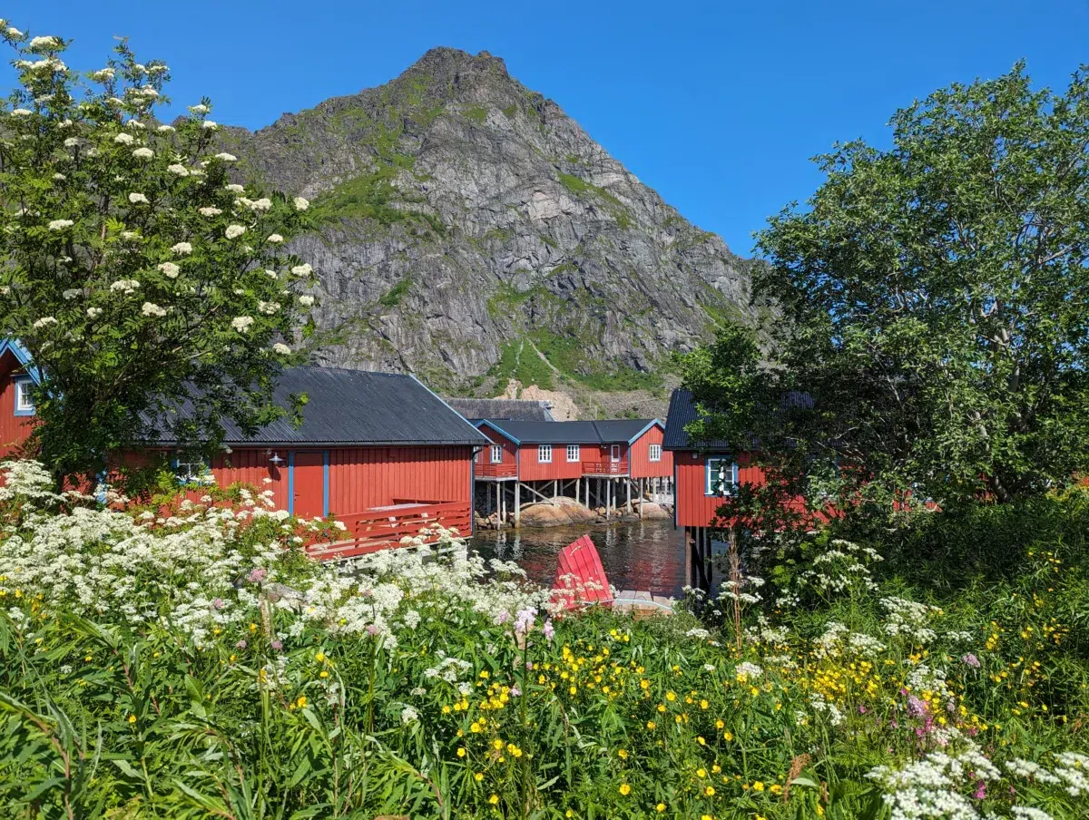 visiter île lofotens norvège camping car village de A