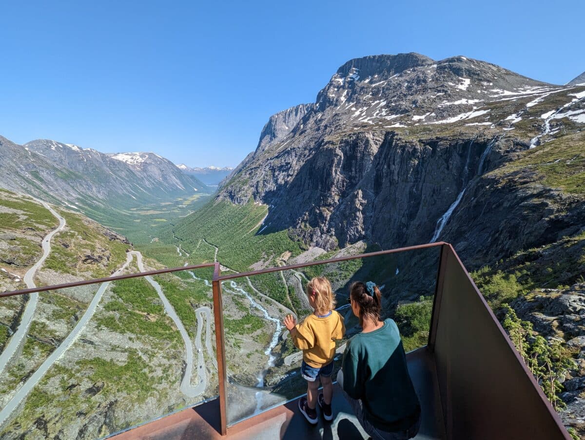 Troll Route platform Trollstigen norvege