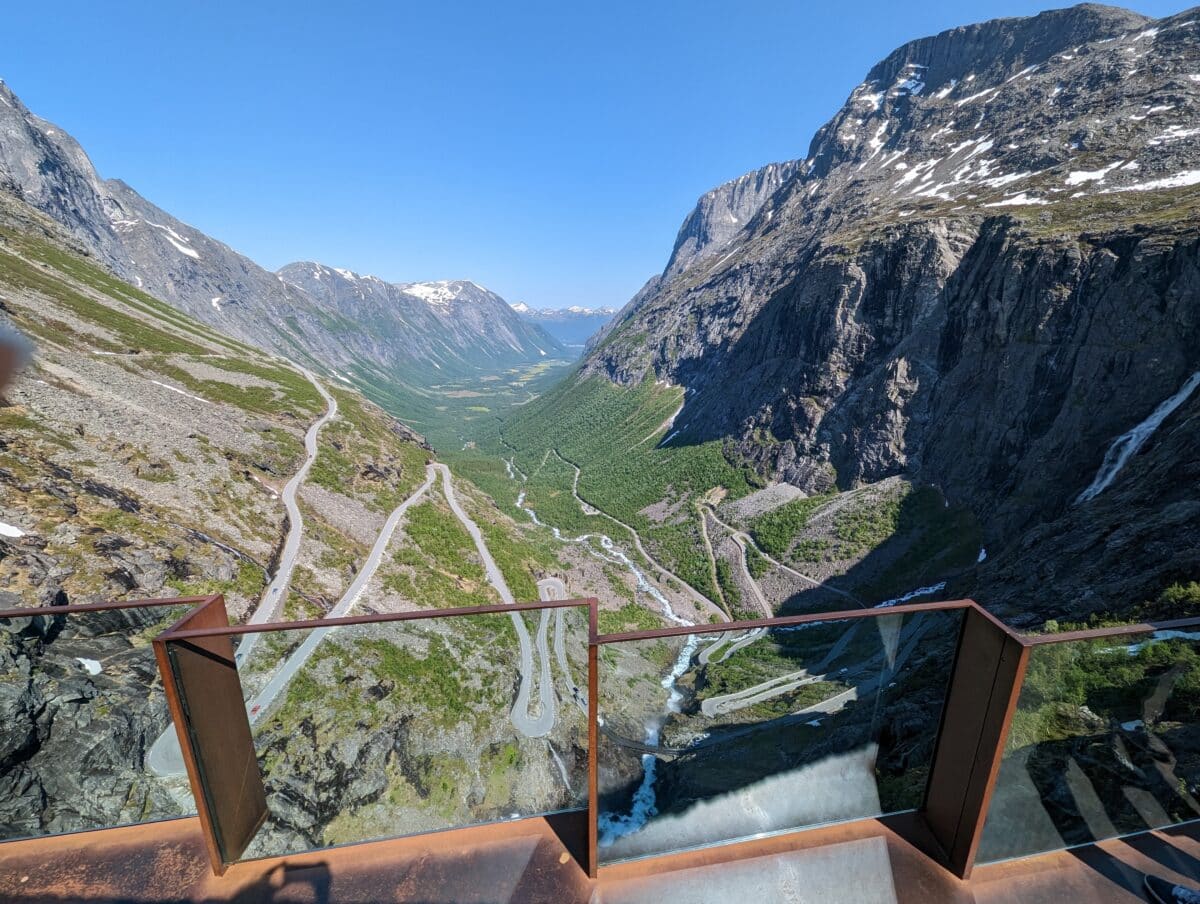 Troll Route platform Trollstigen norvege