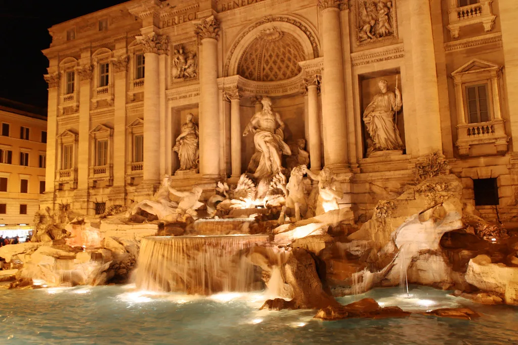 Visiter Rome : les incontournables à voir pour un premier séjour fontaine de Trevi rome