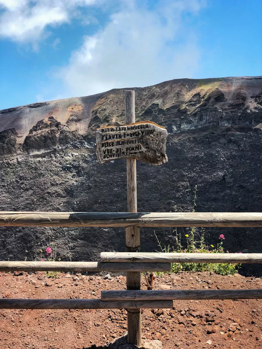 Visit Vesuvius: Information, tickets and tips to enjoy your hike vesuvius