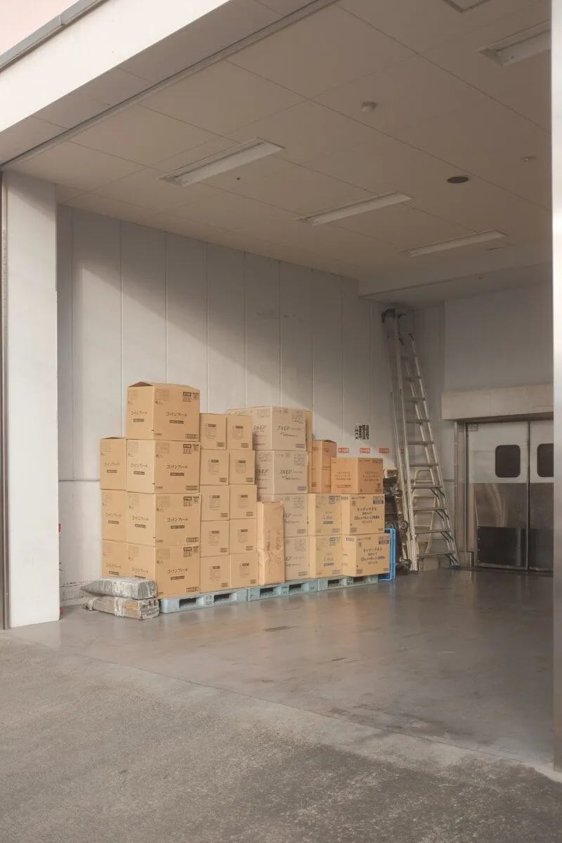 Où stocker ses meubles pendant un long voyage ou une expatriation ? stockage