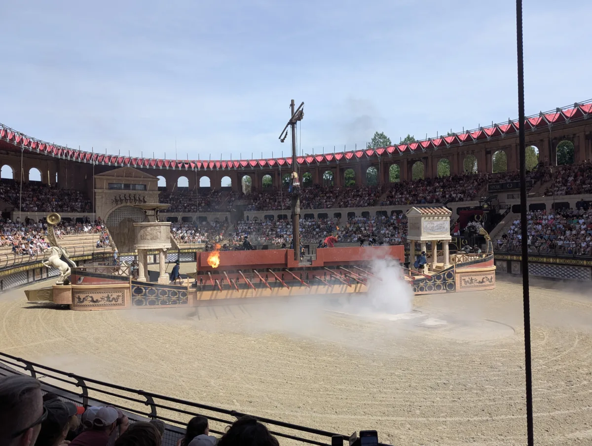 Visiter le Puy du Fou : notre avis et tous nos conseils après 3 jours en famille Puy du fou