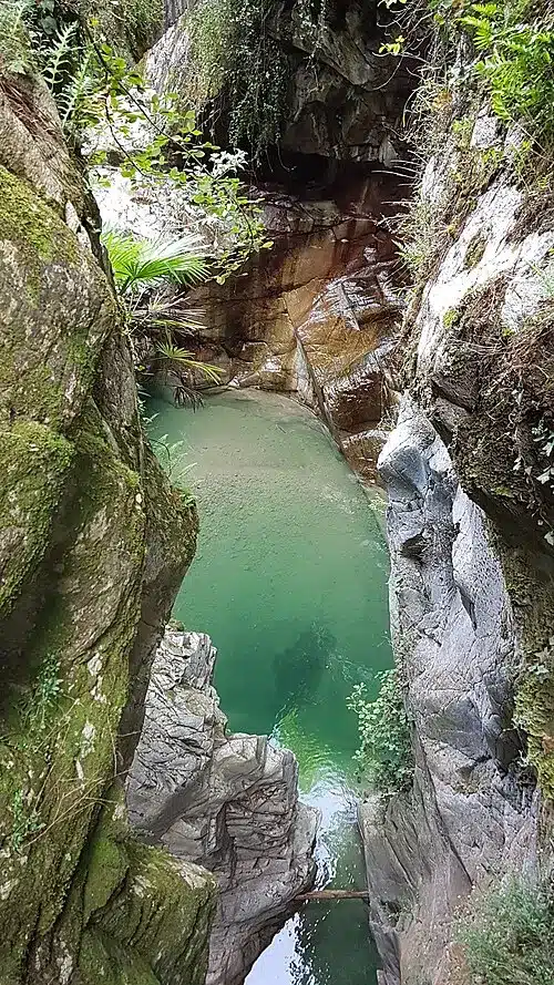 Orrido di Bellano lac de come